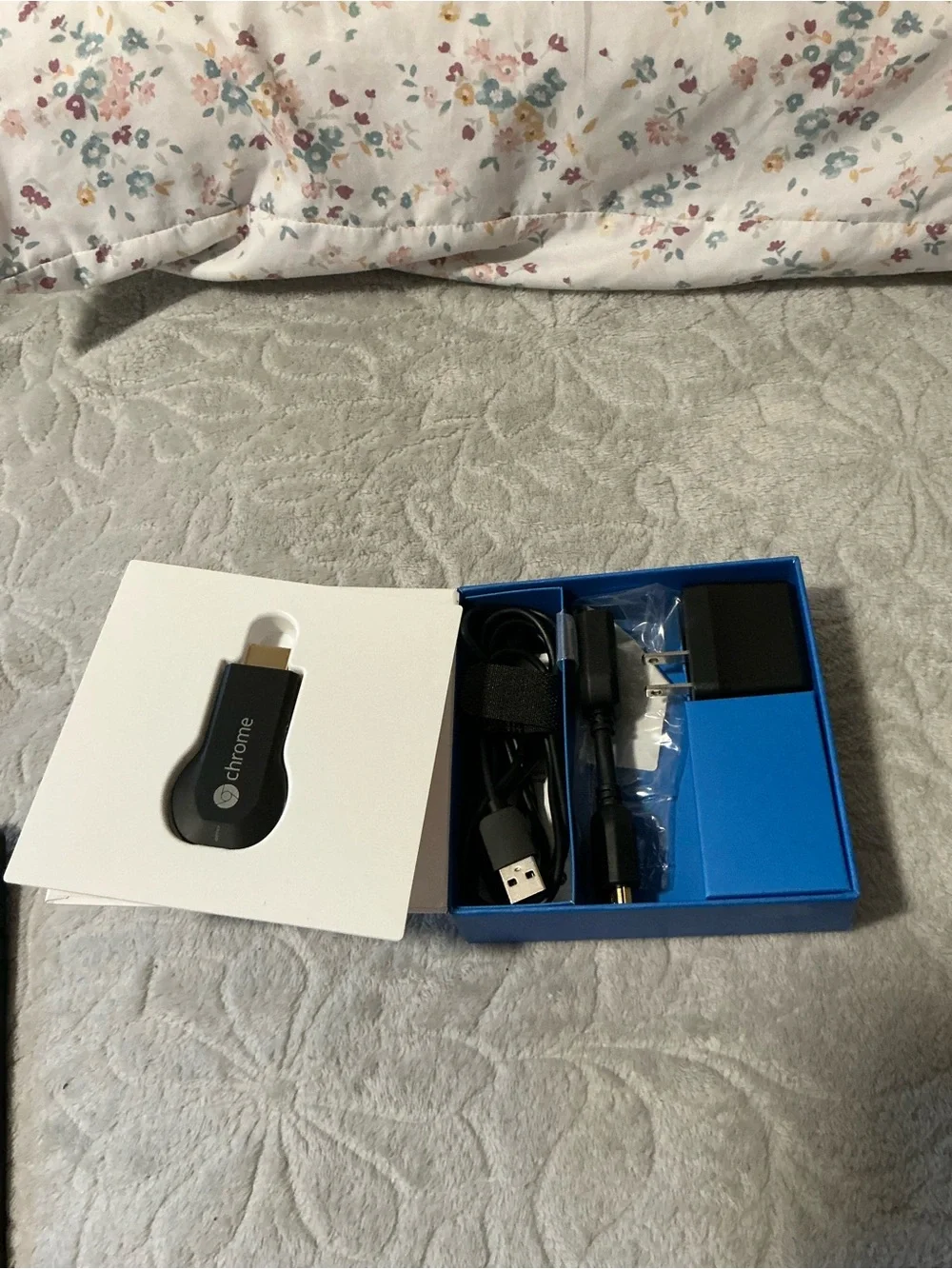 google Chromecast Streaming Stick in Black with Accessories